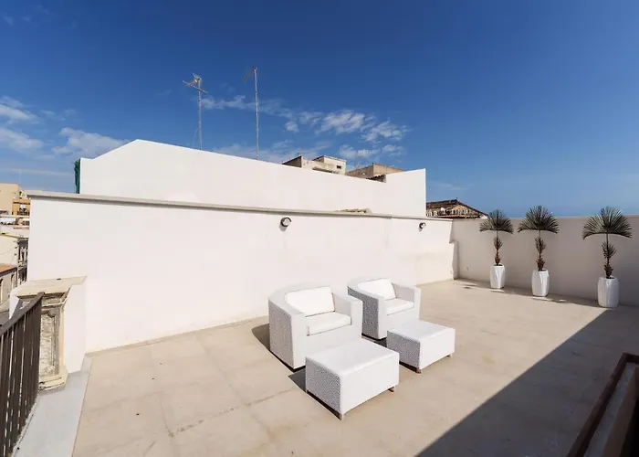 Borgata Terrace * Szirakúza